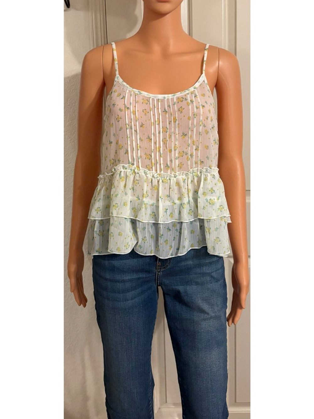 Forever 21 Light Green Floral Ruffled Camisole